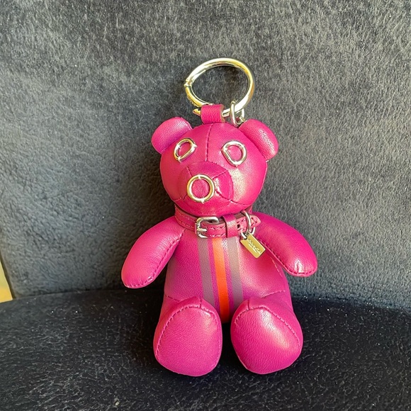 Super cute coach teddy bear key chain - Picture 1 of 6